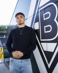 韩国归化中场：在家里学会唱韩国国歌 争取10月代表韩国踢巴西队